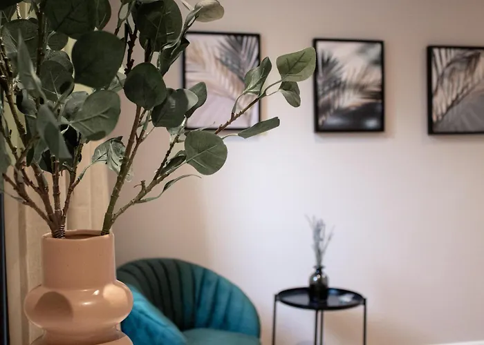 Scandinavian Style Apartment In The Heart Of Flensburg